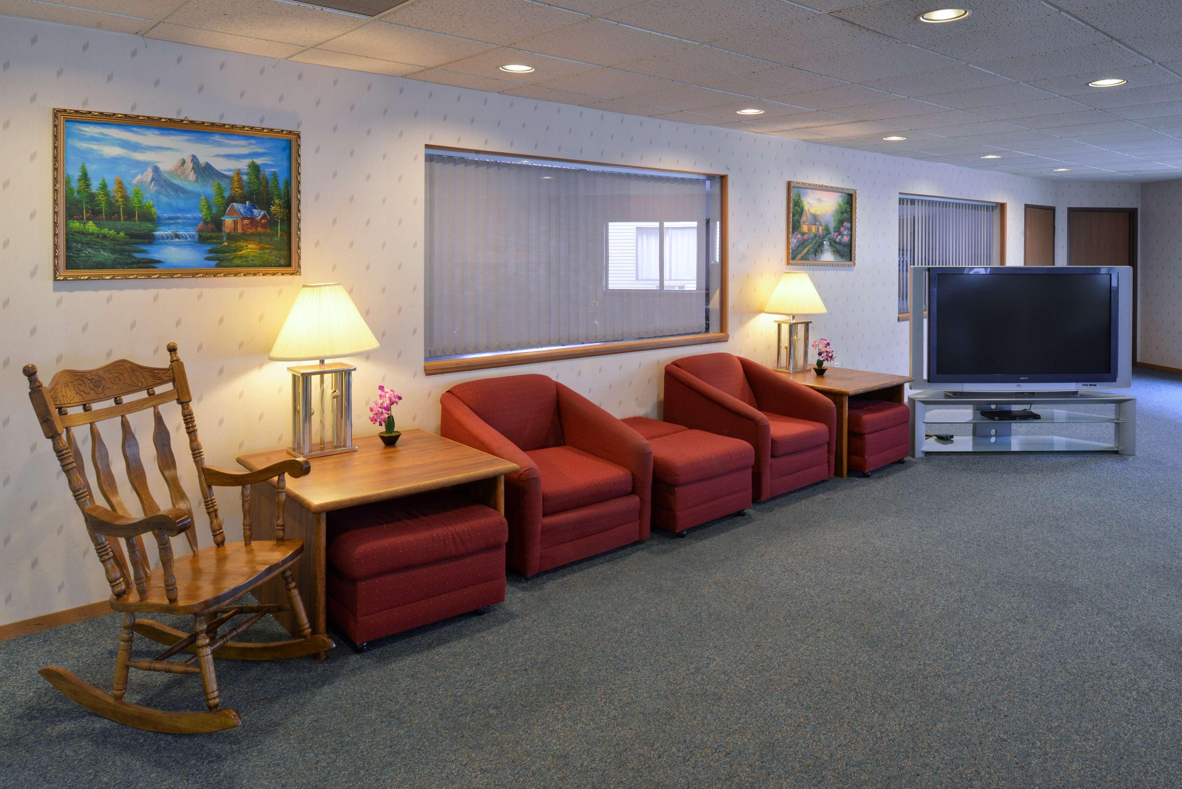 America'S Best Value Inn La Crosse Exterior photo