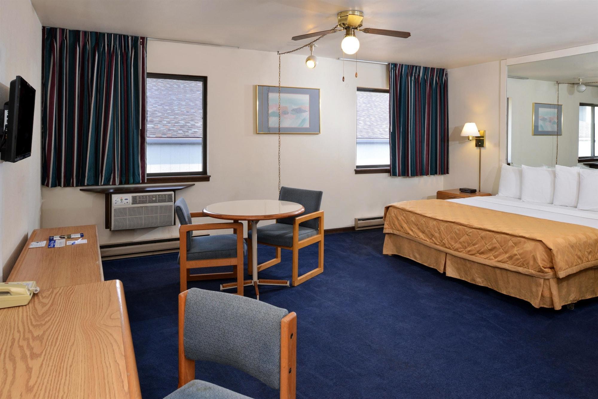 America'S Best Value Inn La Crosse Exterior photo